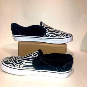 Vans Women Size 8 Zebra Print Slip One